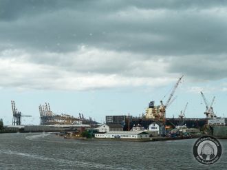 Blick auf den Containerhafen von Bremerhaven