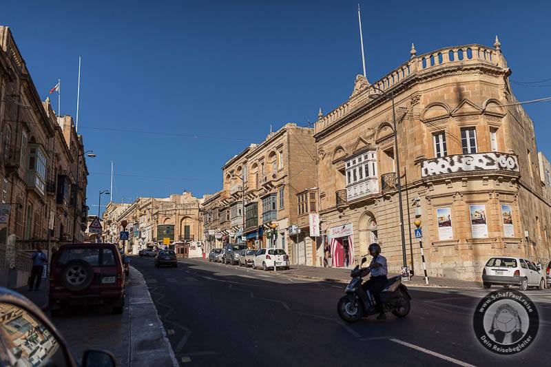 Zwei Opernhäuser auf Gozo - nah beieinander und doch ganz unterschiedlich