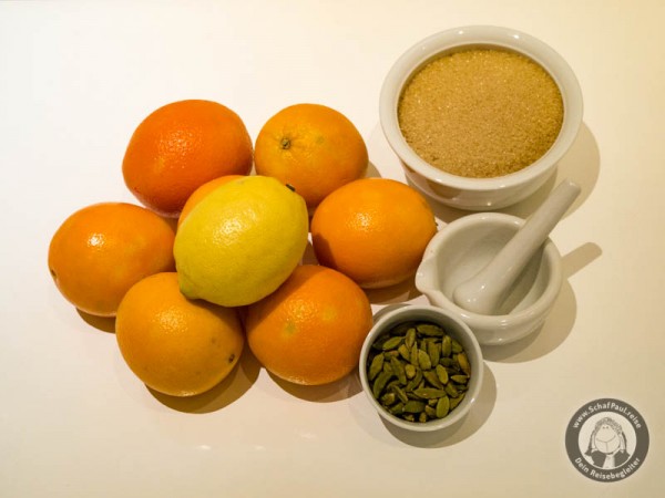 Zutaten für den Orangensirup mit Kadamom
